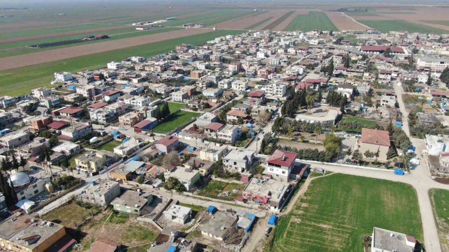 Hatay’ın En Küçük İlçesi Kumlu, Depremlerin Ardından Havadan Görüntülendi