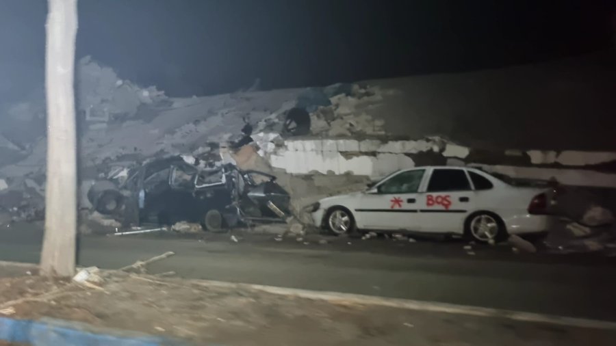 Depremden Sonra Hayalet Şehre Dönüşen Elbistan, Gece Vakti Böyle Görüntülendi