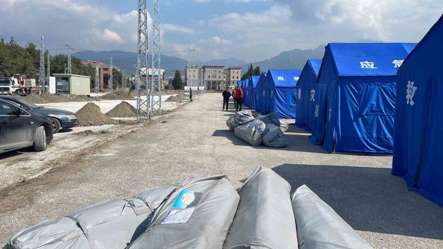 Dörtyol’da Afetzedeler İçin Çadır Kent Kuruluyor