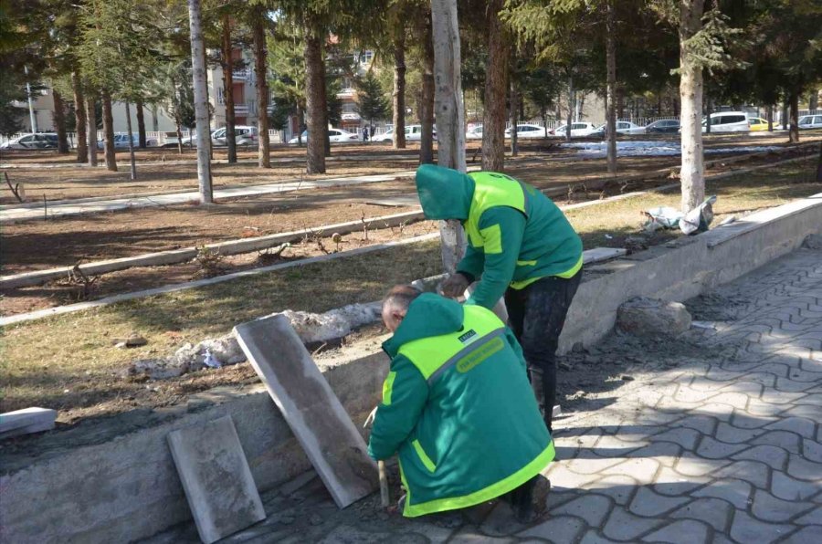 Ereğli’de Parklar Yenileniyor