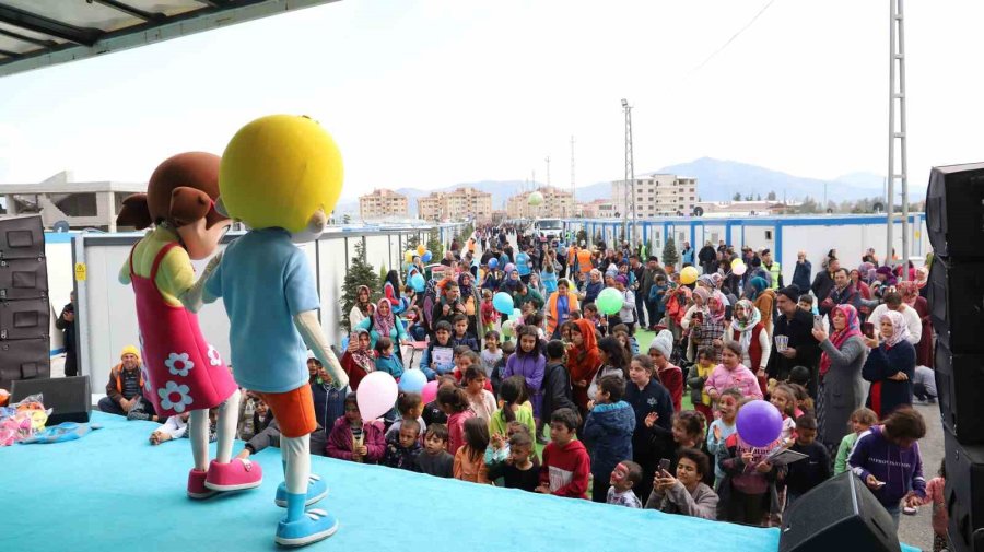 Konya Büyükşehir 11 İlde Depremzede Çocuklara Özel Etkinlikler Başlattı