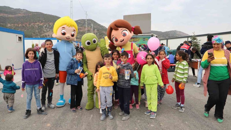 Konya Büyükşehir 11 İlde Depremzede Çocuklara Özel Etkinlikler Başlattı