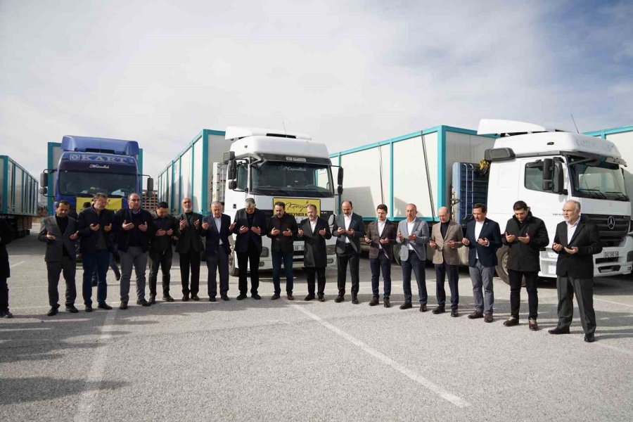 Hatay’daki Konya Konteyner Kenti İçin 10 Tır Daha Dualarla Yola Çıktı