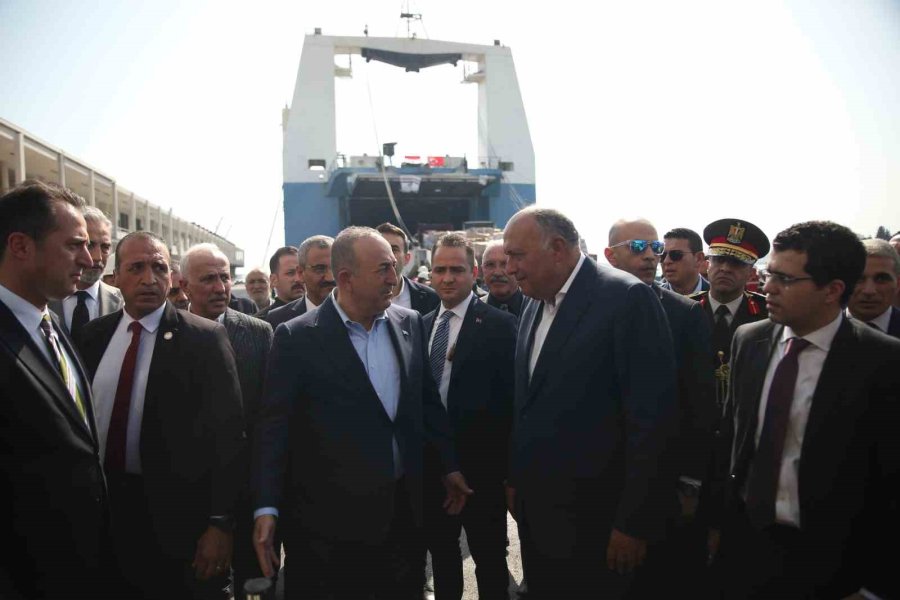 Mısır’dan Gelen Yardım Gemisi Mersin Limanına Ulaştı