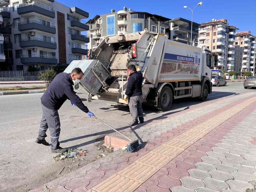 Selçuklu Belediyesi Antakya Ve İskenderun’da Çalışmalarını Sürdürüyor