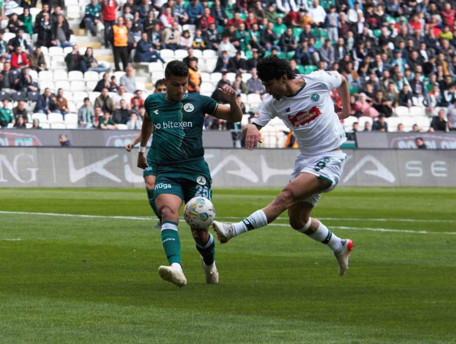 Spor Toto Süper Lig: Konyaspor: 0 - Giresunspor: 0 (ilk Yarı)