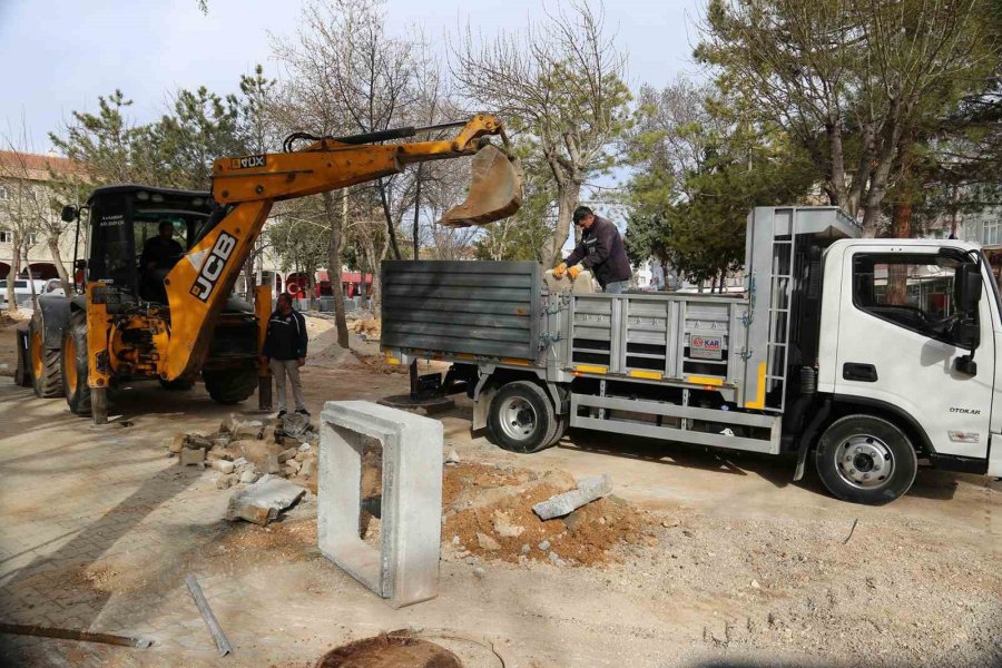 Karaman’da Park Yenileme Ve Bakım Çalışmaları Başladı