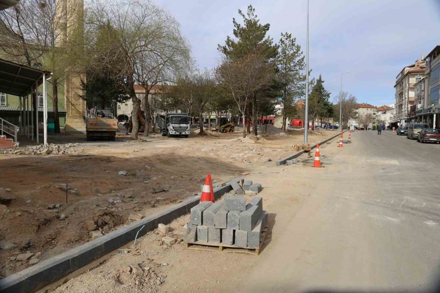 Karaman’da Park Yenileme Ve Bakım Çalışmaları Başladı