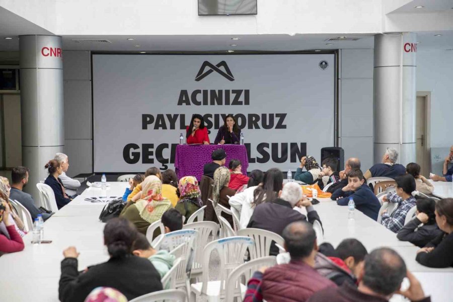 Mersin’de Depremzede Kadınlar Unutulmadı