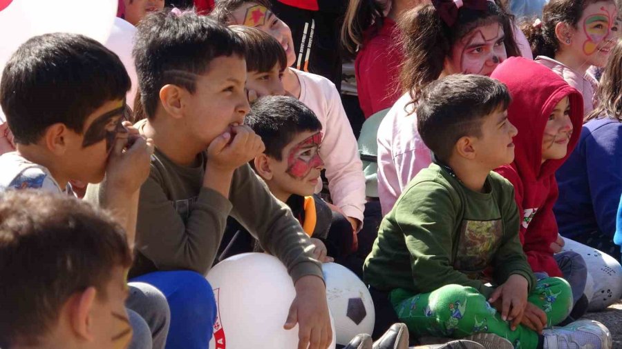 Jandarmadan Depremzede Çocuklar İçin ’birlikte İyileşeceğiz’ Etkinliği