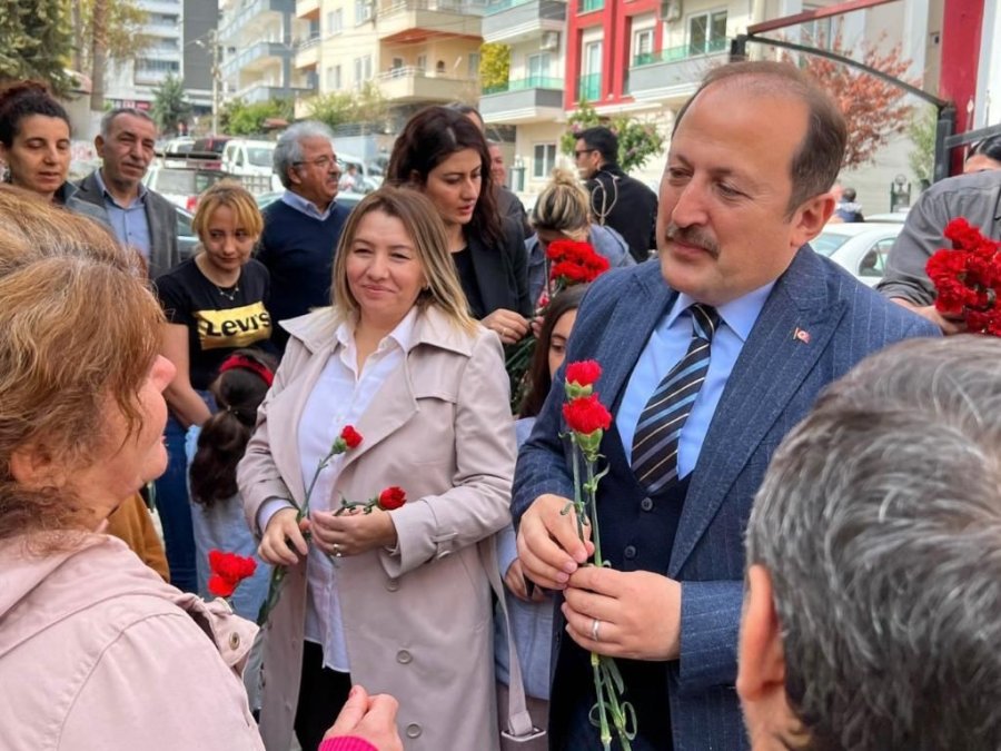 Vali Pehlivan, Depremzede Aileleri Ziyarete Devam Ediyor