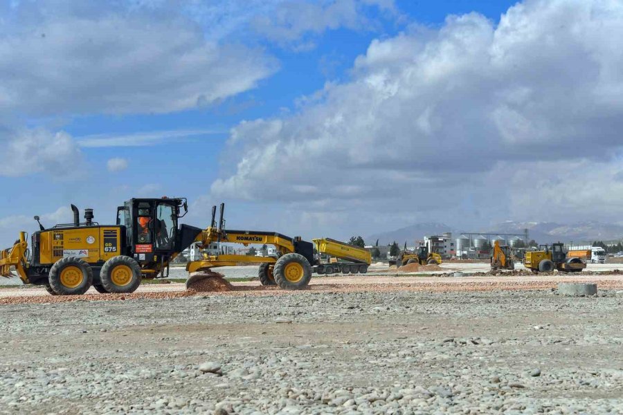 Mersin Büyükşehir Belediyesi, Adıyaman’da Çalışmalarını Sürdürüyor