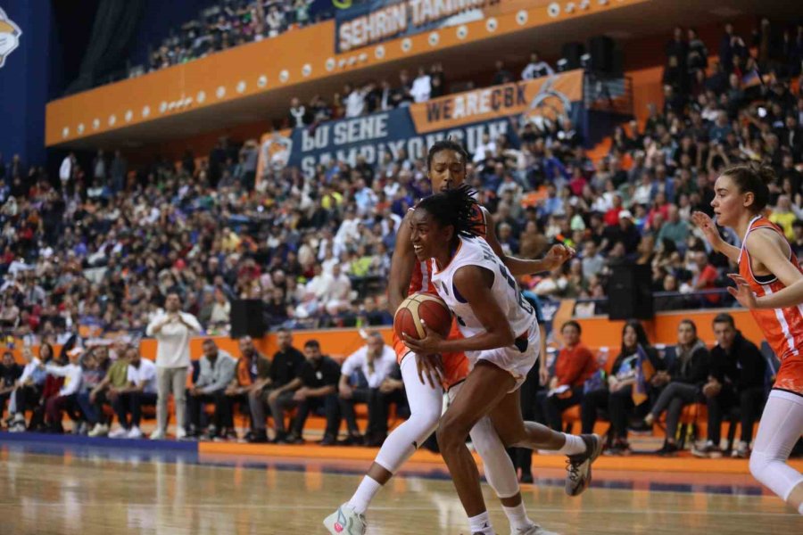 Çukurova Basketbol, Çeyrek Final Serisinin İlk Maçını Kazandı