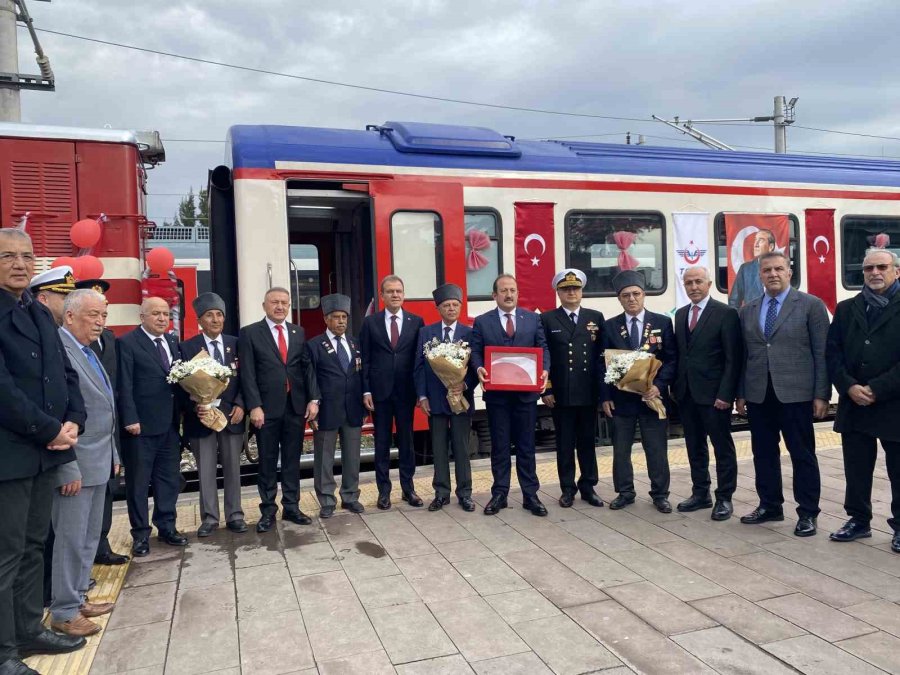 Atatürk’ün Mersin’e Gelişinin 100. Yıldönümü Kutlandı