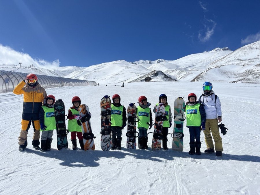 ’kar Fırtınaları’ Erciyes’te Yetişiyor