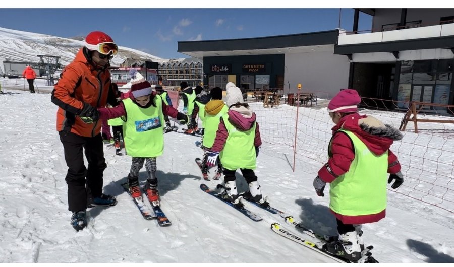 ’kar Fırtınaları’ Erciyes’te Yetişiyor