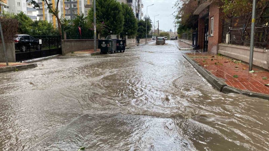 Mersin’de Sağanak Sonrası Gökkuşağı Renkli Görüntüler Oluşturdu