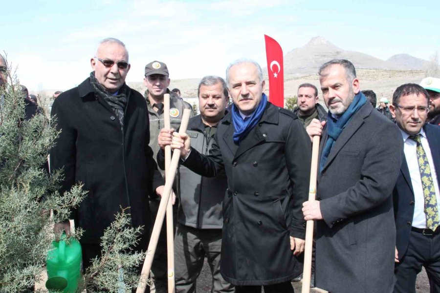 Konya’da Deprem Şehitleri Hatıra Ormanı Kuruldu