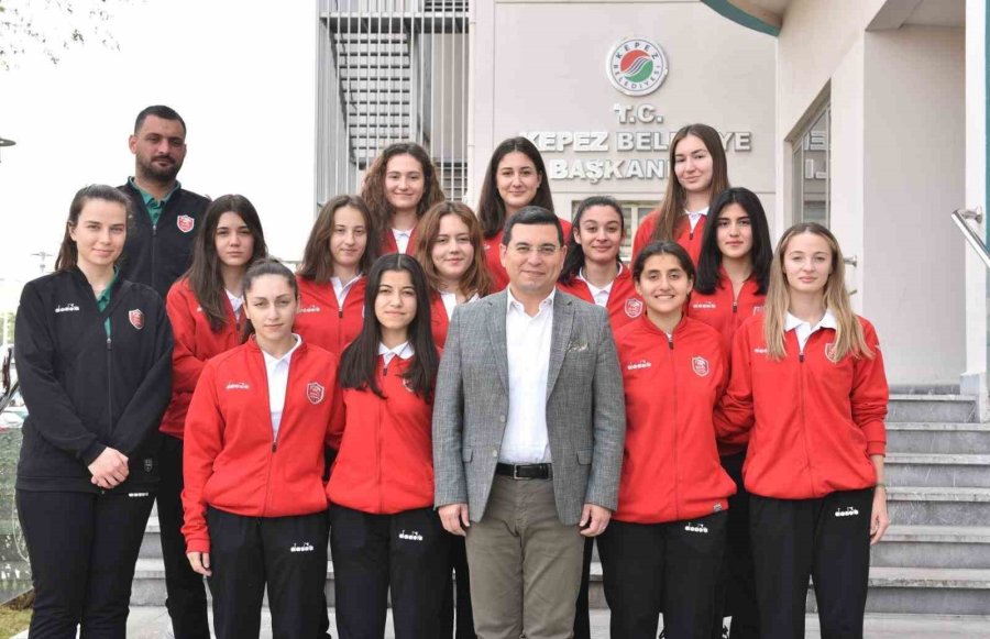 Tütüncü Basketbolcuları Ağırladı