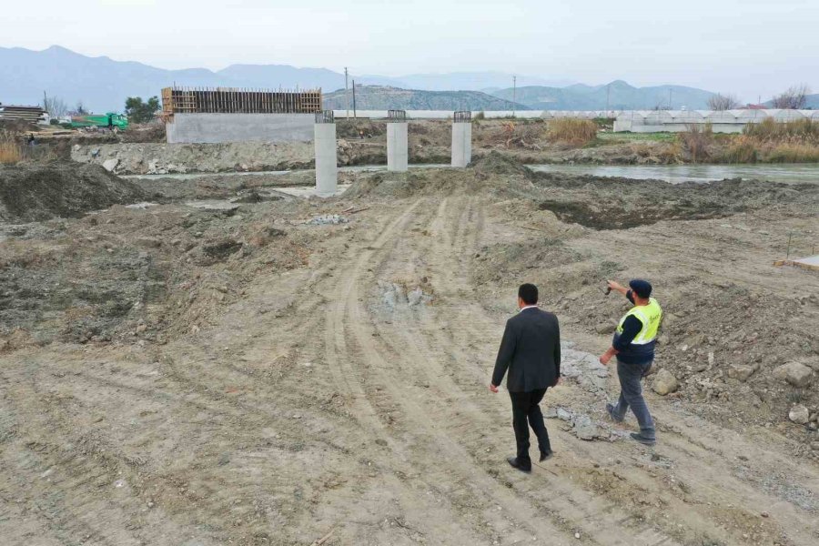 Patara Köprüsü Yapım Çalışmaları Devam Ediyor