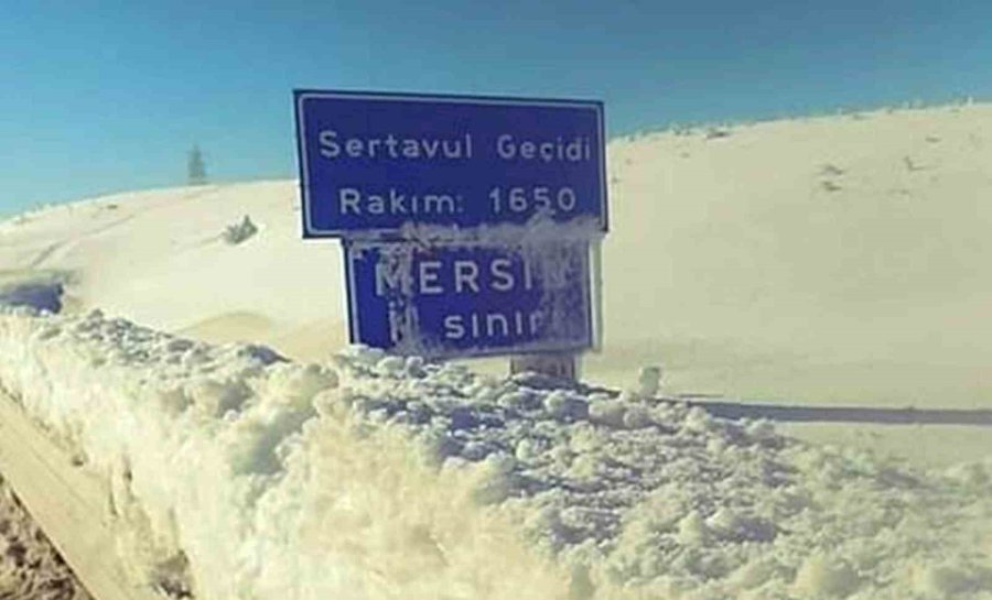 Sertavul Geçidi’nde Tipi Ve Sis Nedeniyle Zincirsiz Araçlara İzin Verilmiyor