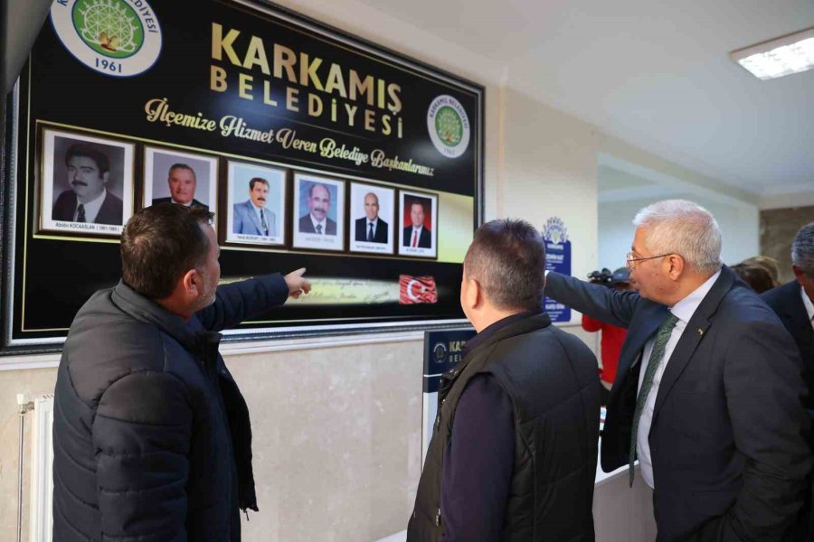 Başkan Böcek, Gaziantep’te Depremzedelerle İftar Yaptı