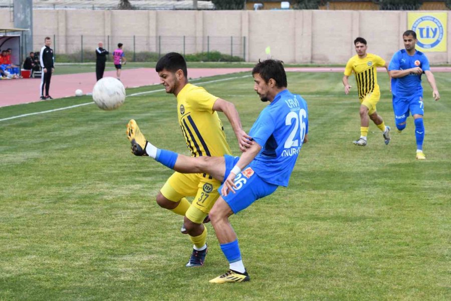 Tff 2. Lig: Tarsus İdman Yurdu: 0 - Batman Petrolspor: 4