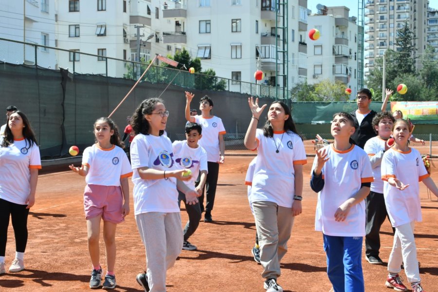 Yenişehir Belediyesi Depremzede Çocukları Spor Kurslarıyla Destekliyor