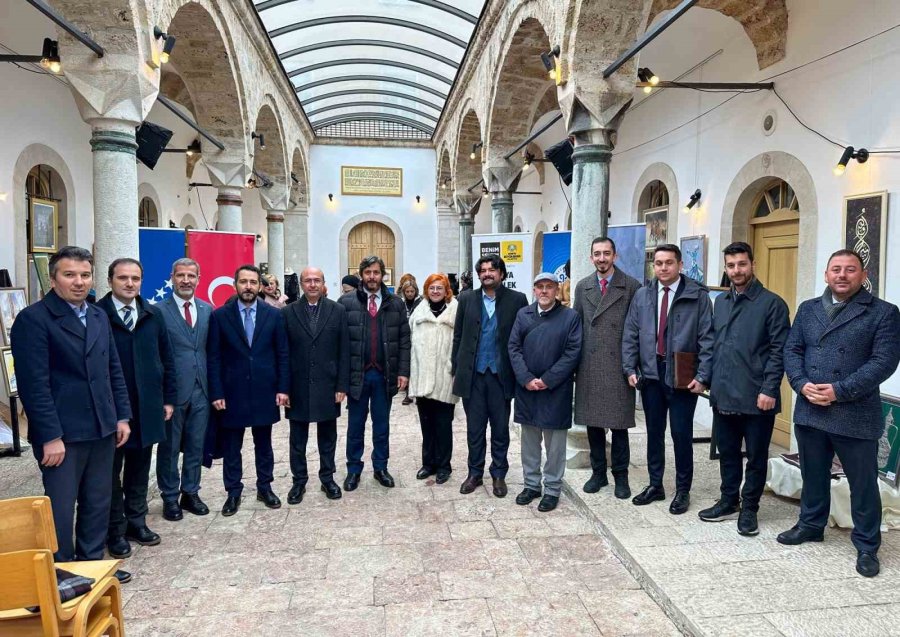 Bosnalı Kadınlardan Geleneksel Yıl Sonu Sergisi