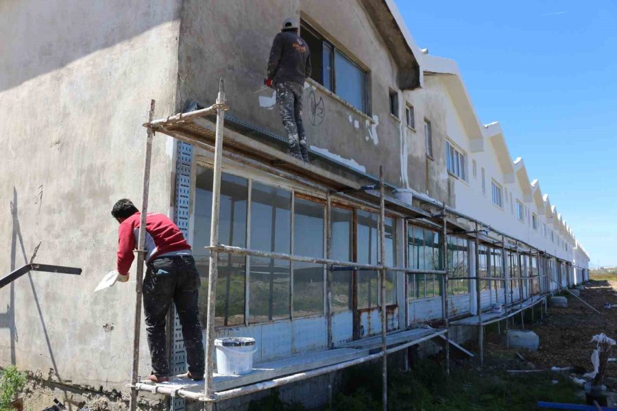 Büyükşehir’den Serik Çandır Toptancı Hali’ne Modern Dokunuşlar