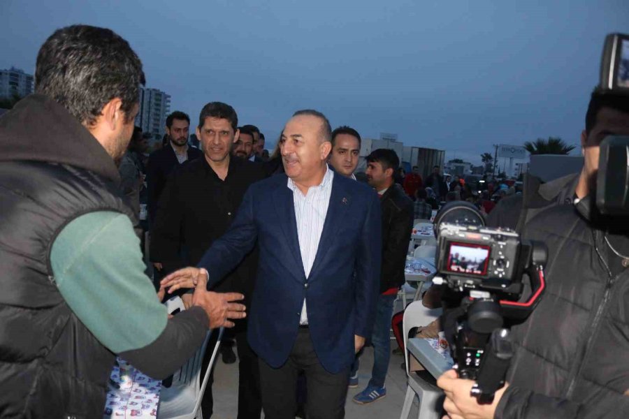 Bakan Çavuşoğlu’ndan Millet İttifakı’na Hdp Çıkışı: "2 Tane Oy Alacağız Diye Ülkeyi Mi Böldüreceksiniz?"