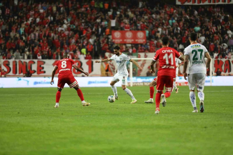 Spor Toto Süper Lig: Antalyaspor: 3 - Alanyaspor: 1 (maç Sonucu)