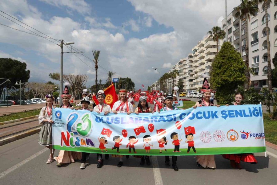 Antalya Büyükşehir Belediyesi 23 Nisan’ı Coşkuyla Kutlayacak