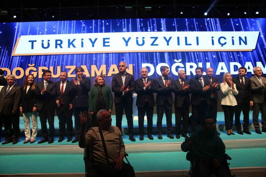 Bakan Çavuşoğlu: "ülkemize Bahar Çoktan Geldi, Artık Yaz Zamanı"