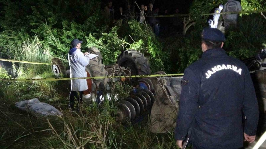 Traktörün Altında Kalan Eski Muhtar Hayatını Kaybetti