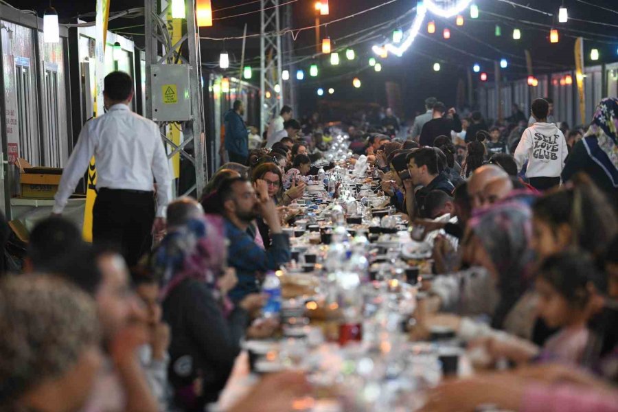 Hatay’a Kazandırılan Konya Konteyner Kent’in Birinci Etabının Açılışı Yapıldı