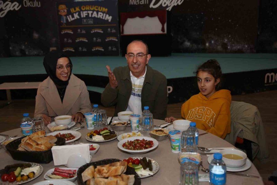 Başkan Kavuş, Çocukların İlk İftar Heyecanına Ortak Oldu