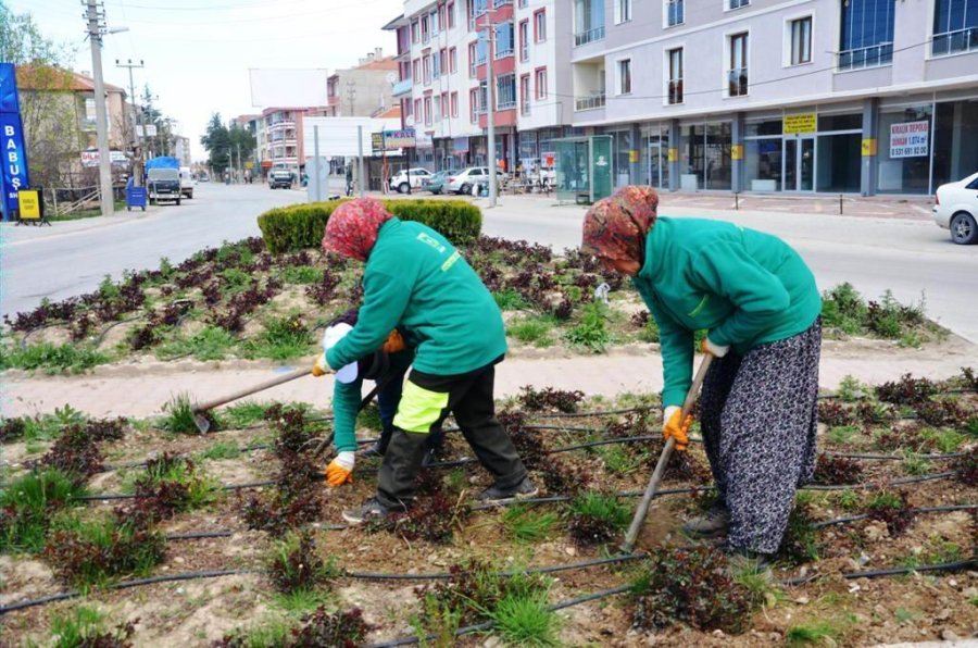 Ereğli Belediyesi Temizlik Ve Bakım Çalışmalarını Sürdürüyor