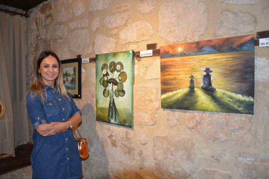 Tarsus’ta Tadeka Hizmet Binası Kapıları Sergiyle Açıldı