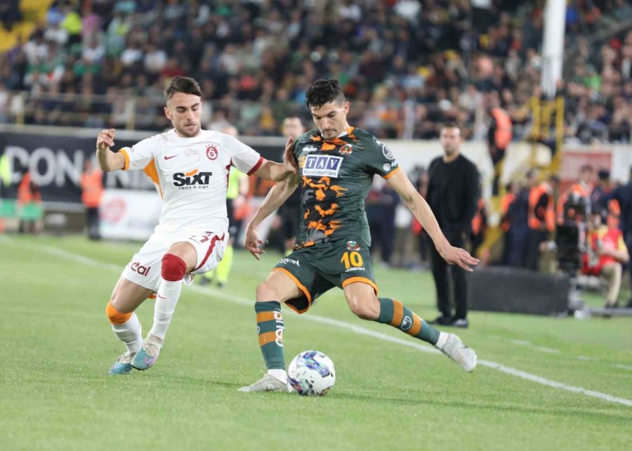 Spor Toto Süper Lig: Alanyaspor: 1 - Galatasaray: 4 (maç Sonucu)