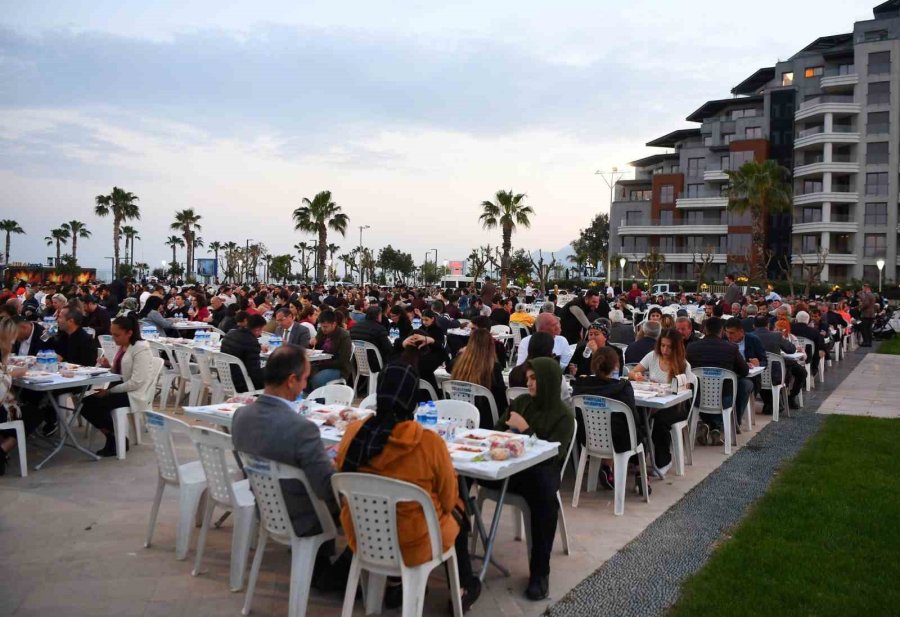 İkramiyeler Maaştan Önce Yatacak