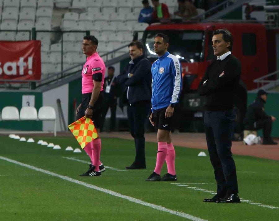 Spor Toto Süper Lig: Konyaspor: 1 - Adana Demirspor: 1 (ilk Yarı)