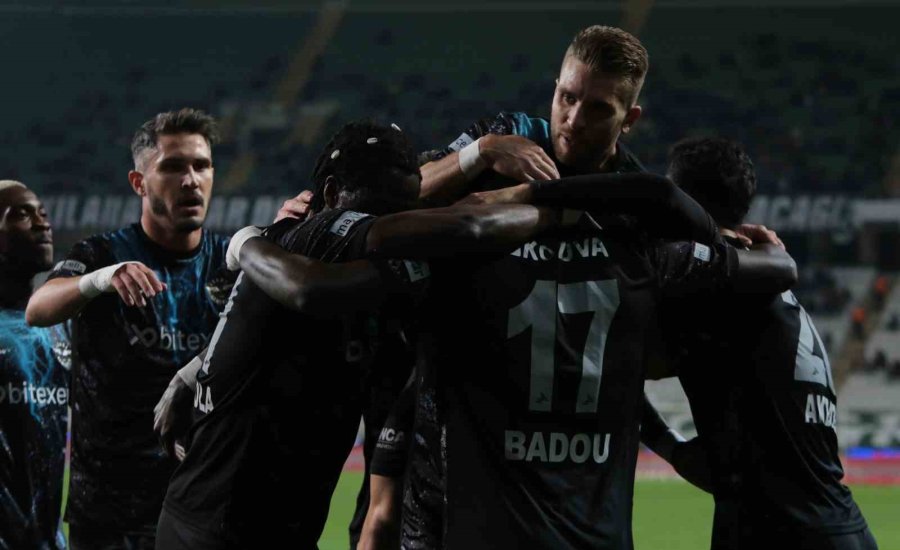 Spor Toto Süper Lig: Konyaspor: 1 - Adana Demirspor: 1 (ilk Yarı)