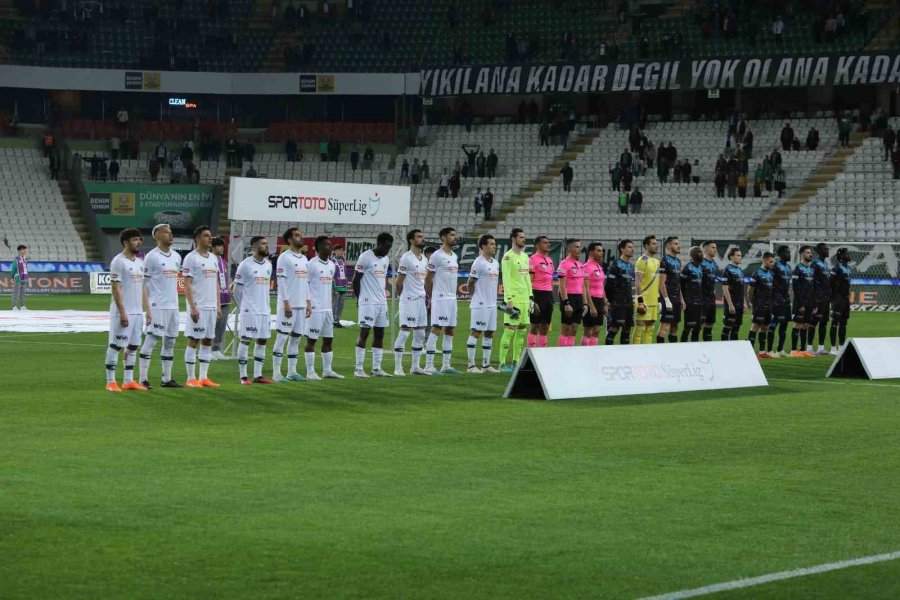 Spor Toto Süper Lig: Konyaspor: 1 - Adana Demirspor: 1 (ilk Yarı)