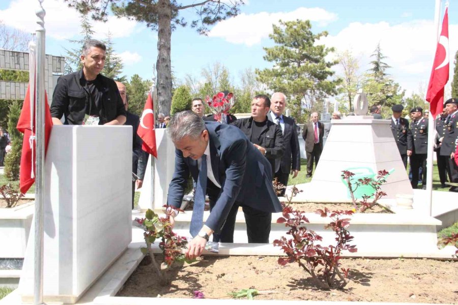 Karaman’da Şehitlik Ziyareti