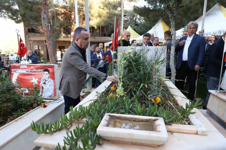 Başkan Böcek Ramazan Bayramı’nı Gaziantep Nurdağı’nda Karşıladı