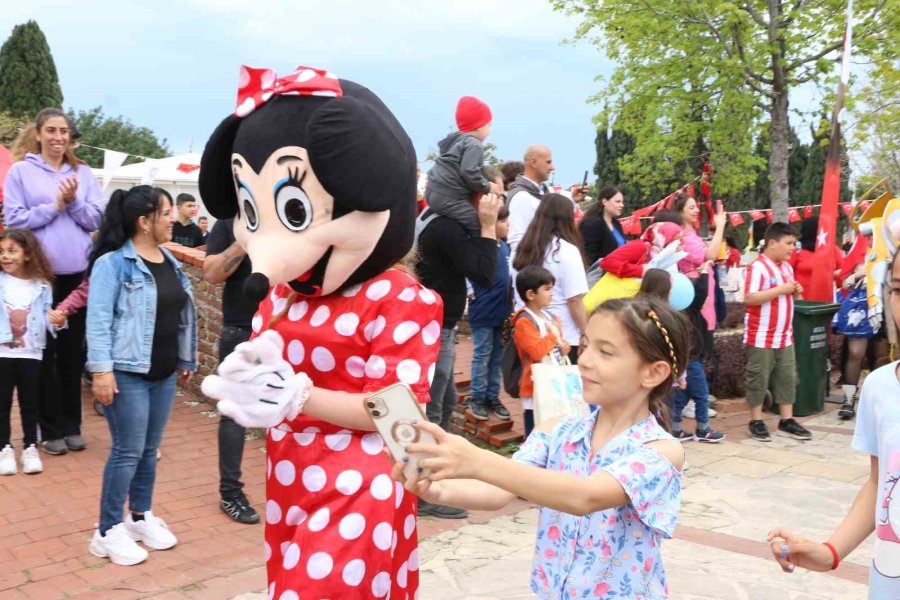 Antalya Büyükşehir Belediyesi’nden Çocuklara Özel Festival