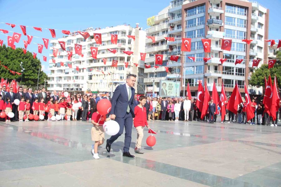 Antalya’da 23 Nisan Ulusal Egemenlik Ve Çocuk Bayramı Etkinlikleri