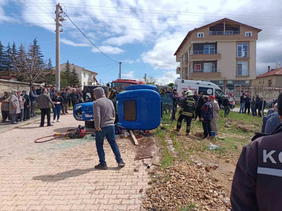 Kontrolden Çıkan Traktör Devrildi: 1 Ölü, 2 Yaralı