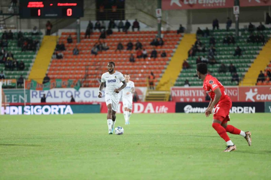 Spor Toto Süper Lig: Corendon Alanyaspor: 1 - Ümraniyespor: 0 (maç Sonucu)